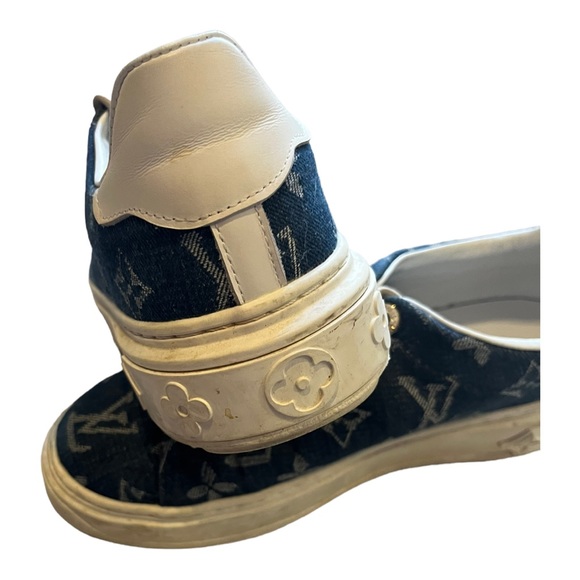 Louis Vuitton Time Out Low Top Denim Monogram Sneakers - Picture 13 of 16